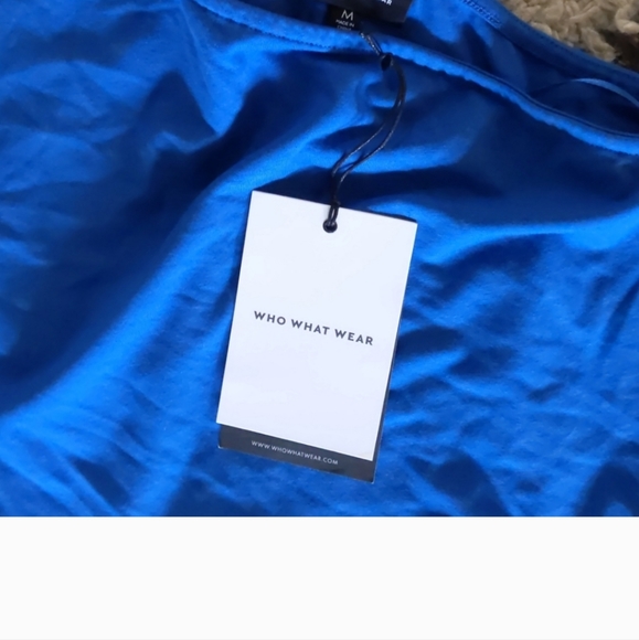 Women's one shoulder puff short sleeve dress Blue Size Small Who What Wear - Picture 4 of 5